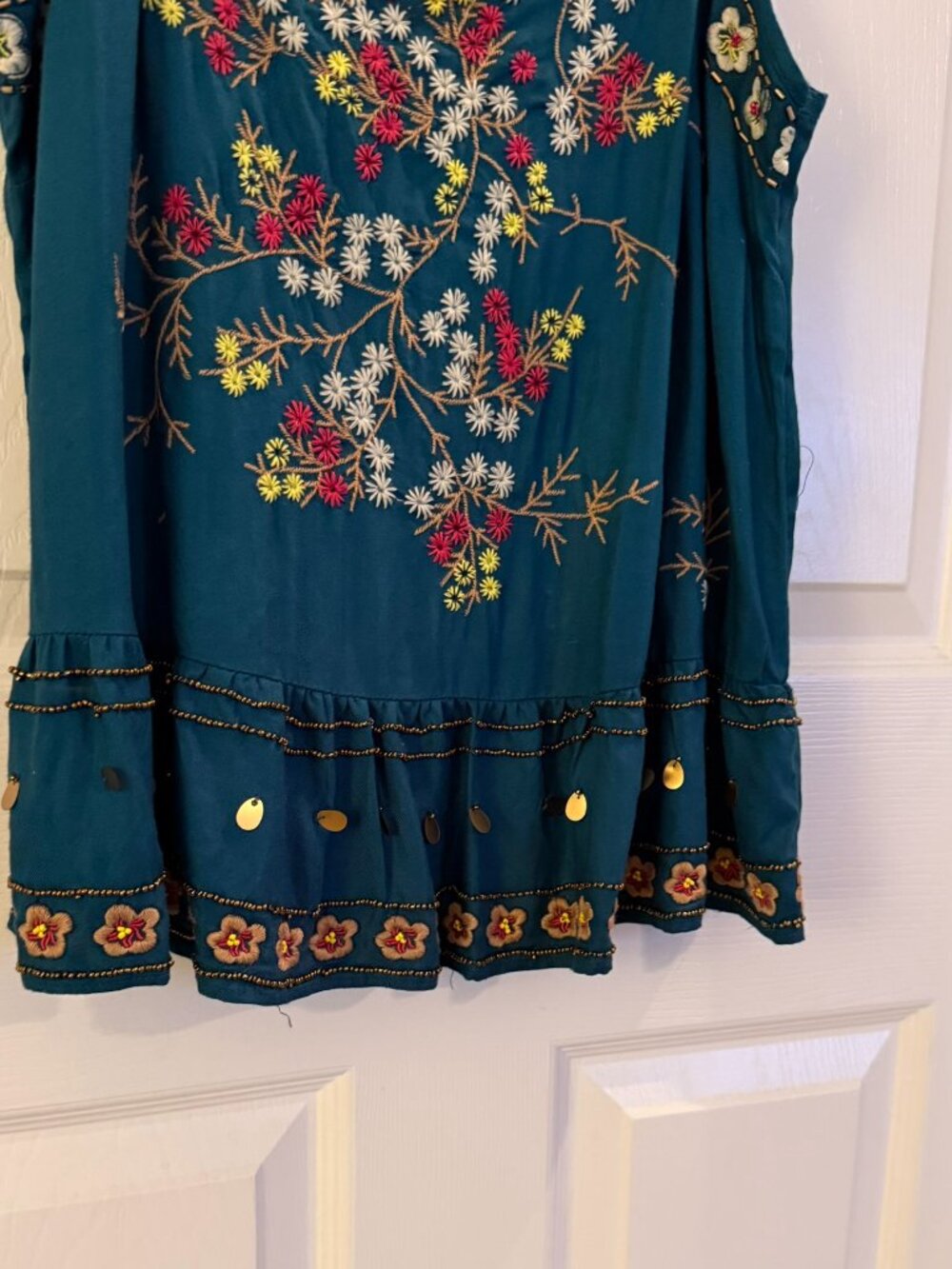Anthropologie Medium Beaded Embroidered Flowy Teal Tank Top - Picture 4 of 12